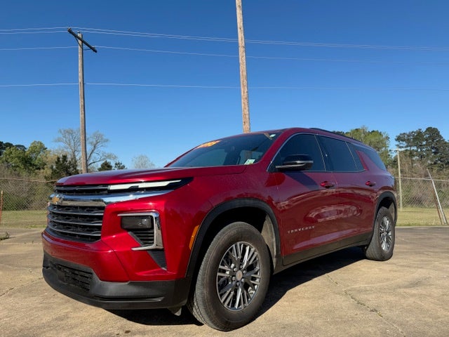2025 Chevrolet Traverse LT