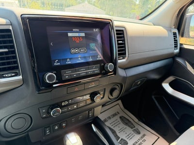 2023 Nissan Frontier SV