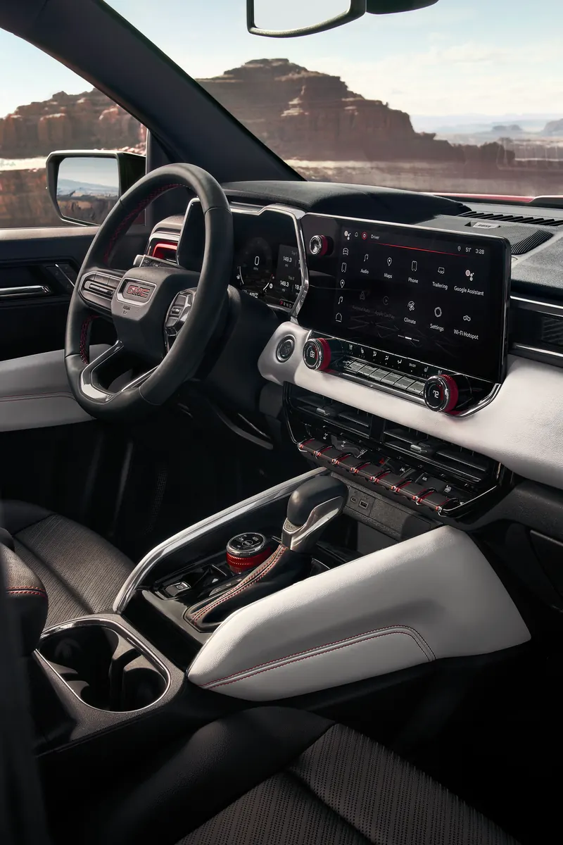 2026 GMC Canyon infotainment system at P.K. Smith Motors GMC in WINNFIELD LA